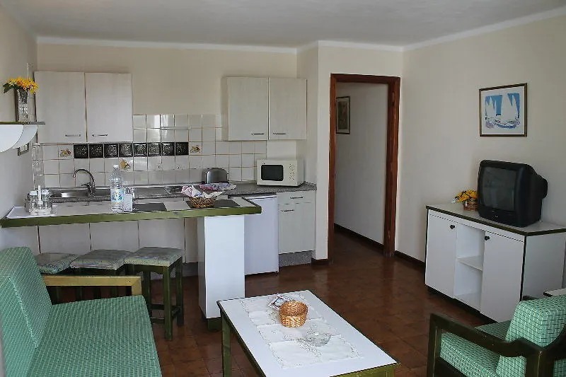 Apartamentos La Florida Puerto del Carmen  0*, Puerto del Carmen (Lanzarote) Spagna