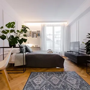Old Town Premium Queen's Apartment Krakow